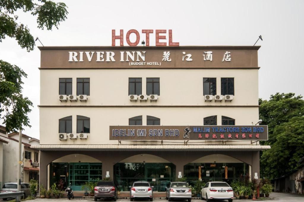 Oyo 301 River Inn Hotel Баттерворт Экстерьер фото