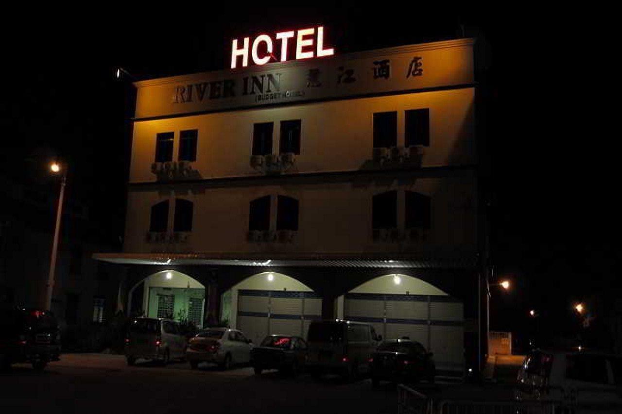 Oyo 301 River Inn Hotel Баттерворт Экстерьер фото